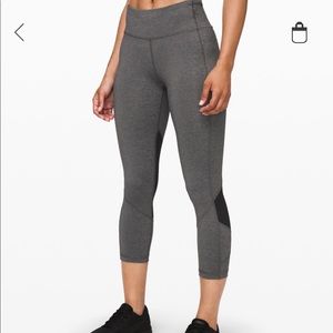Lululemon Pace Rival Crop 22